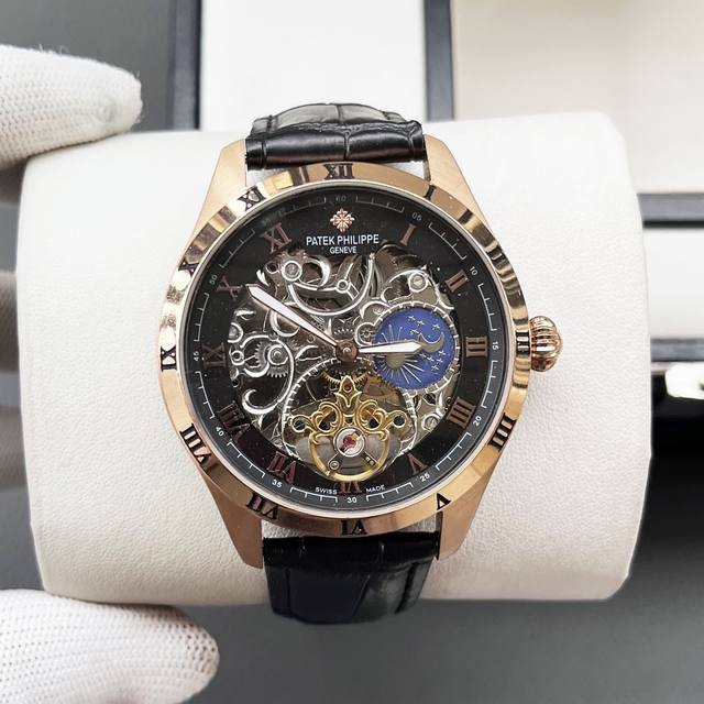 百达翡丽-Patek Philippe精品男士腕表 尊贵大气 绅士风范 高端矿物质防刮镜面玻璃 耐磨316L精钢表壳 耐磨进口小牛皮表带 全自动进口机械机芯尺寸