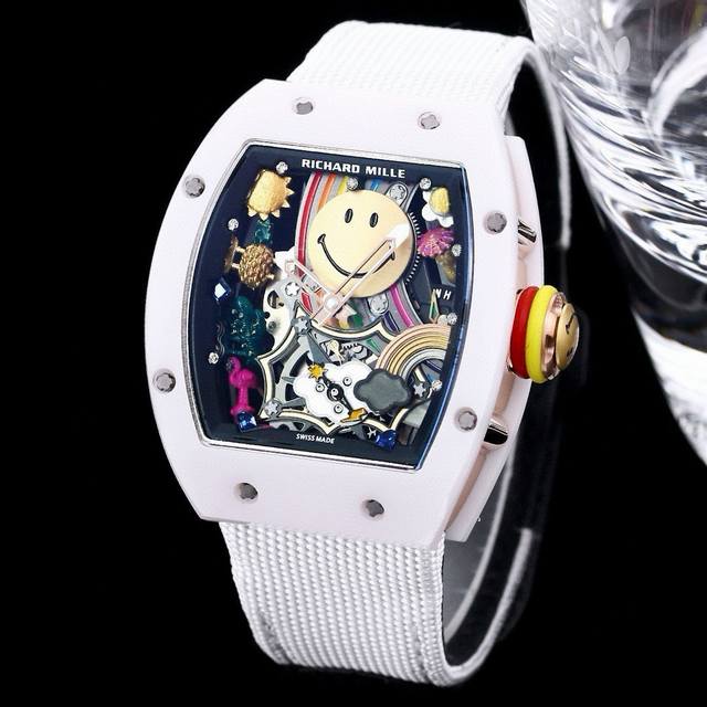 Richard Mille 理查米尔 发布全新Rm 88 Smiley自动上链飞轮腕表，演绎玩趣风格。 历时3年的研发，一款技艺和创新非凡的腕表就此问世，Rm