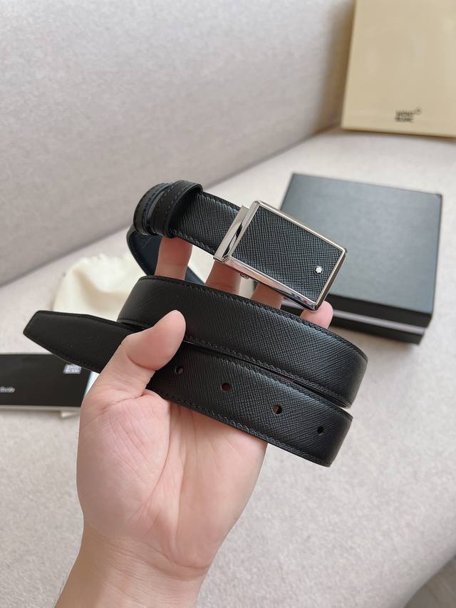 Montblanc: They are confident yet unconventional, knowing how to enjoy the joy