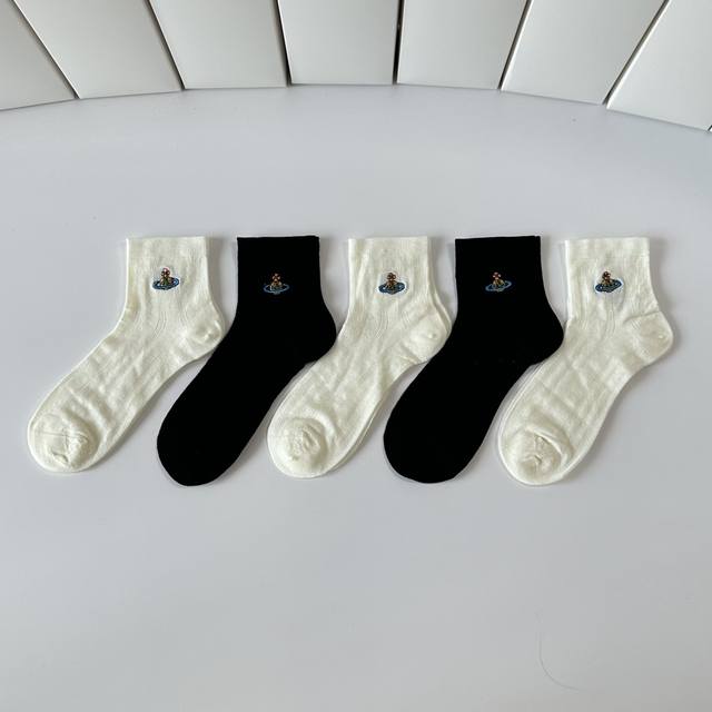 Special Packaging Vivienne Westwood New Embroidered Classic Mid-Calf Slouch Sock