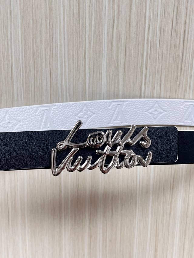 New seasonal style, 3.0mm wide, one side white imported cowhide embossed, the o