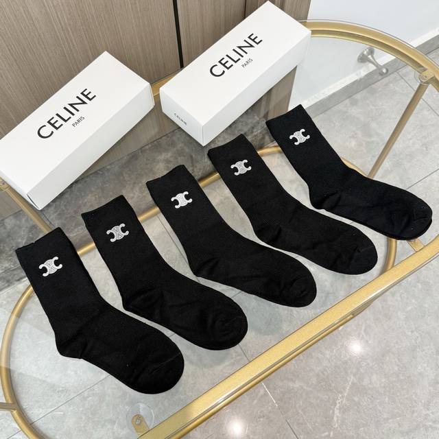 Five pairs of Celine high-quality socks in one box with packaging~ Absolutely g