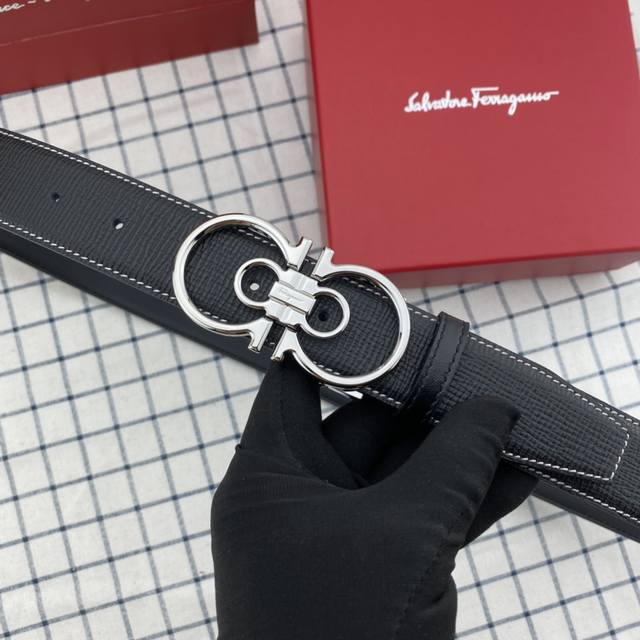Ferragamo belt, 35mm, imported top-grain patterned leather. Boutique stitching