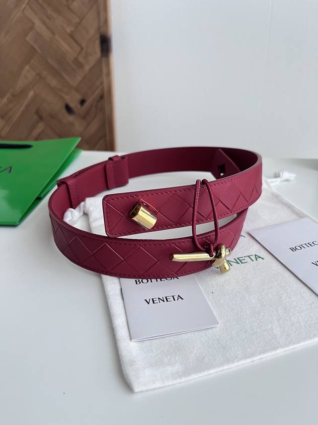 Bv 2025 Newest Women's Woven Andiano Belt, Handmade Intreccio Large Check Woven