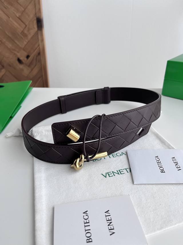 Bv 2025 Newest Women's Woven Andiano Belt, Handmade Intreccio Large Check Woven