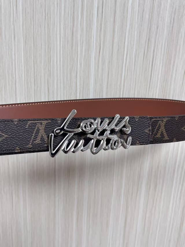 This season's newest design features a belt crafted from luxurious calfskin and