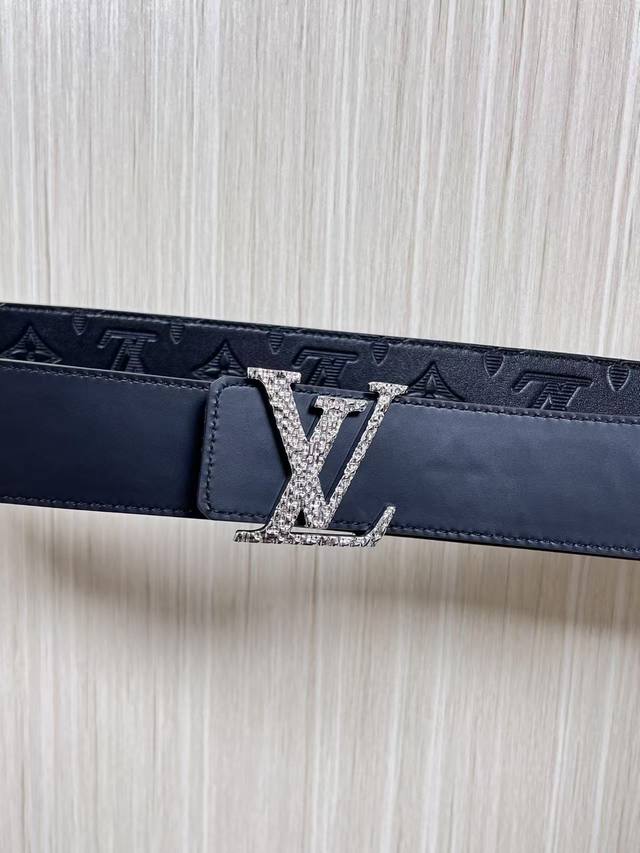 New arrival this season! 4.0mm, one side printed calfskin, the other side plain