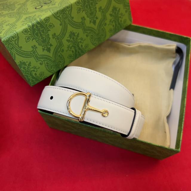 2012025 This belt is crafted from Gsupreme PVC and meticulously adorned with the