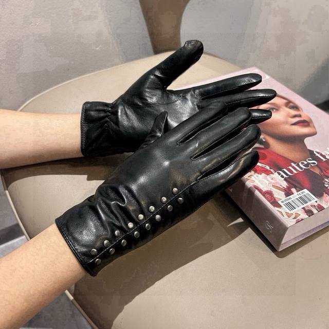 2025 Chrome Hearts New Exclusive First Release Touchscreen Gloves Original Quali
