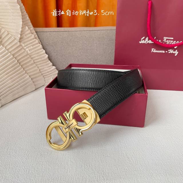 Brand: Fila Fila imported calfskin, with a delicate and soft feel. Paired with