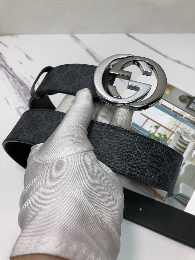 Comes with a full set of Gucci gift box and packaging: Original fabric, top-gra