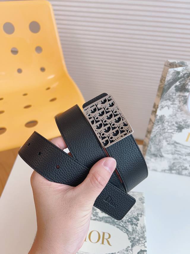 Dio* A must-have exquisite CD buckle belt from Dior, suitable for both business