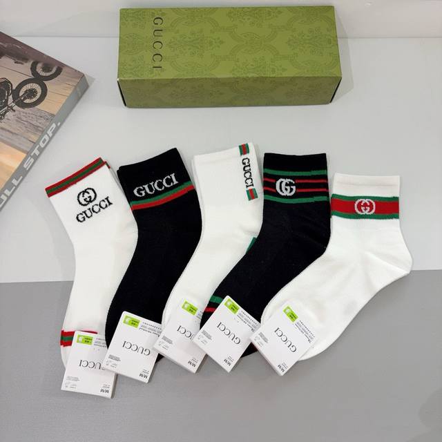 5 pairs per box with packaging Gucci 2025 new style socks! Pure cotton fabric,