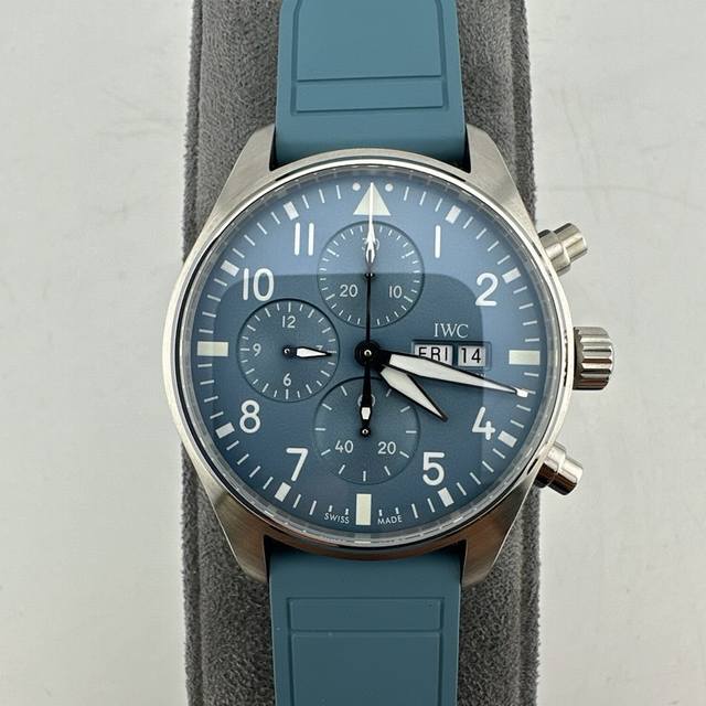 快拆版本， 下单即送防尘袋 Tws新品 Iwcamg工程师强强联手 骚气十足 Iwc万国飞行员新款Iw389409“Miramar ”特别版 1.腕表采用904