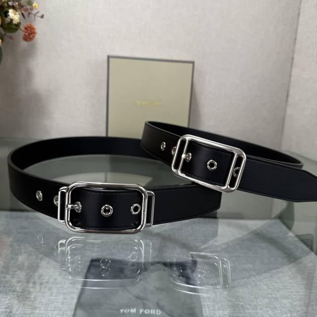 Tom Ford's latest trendy double-sided top-grain cowhide leather model, 3.5mm wi