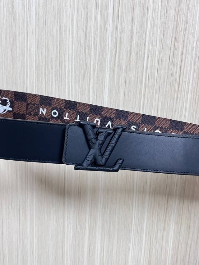 New seasonal style, 4.0mm wide brown checkered pattern with white lettering and