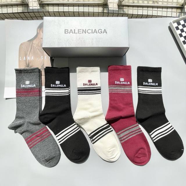 Includes packaging. A box of five Balenciaga socks, absolutely stunning! These