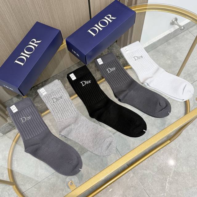 Five pairs of Dior high-quality socks in one box, including packaging. These Di