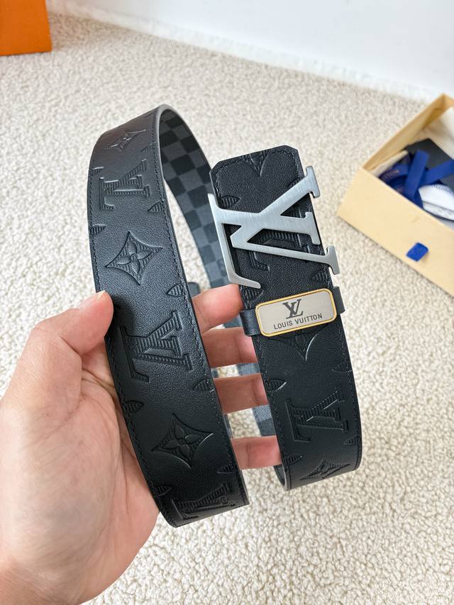 Product Name: Louis Vuitton Belt - Original Single Belt Model: Hook buckle, cla