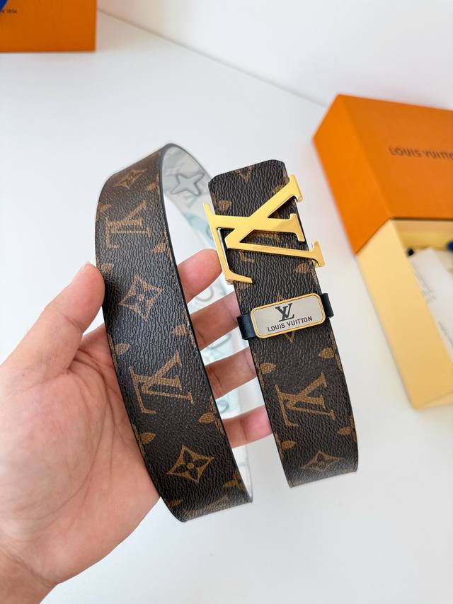 Product Name: Louis Vuitton Belt - Original Single Belt Model: Hook, Classic Pur