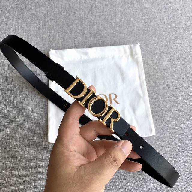 Dior boutique best-selling item, thanks to customer feedback and real photos, t