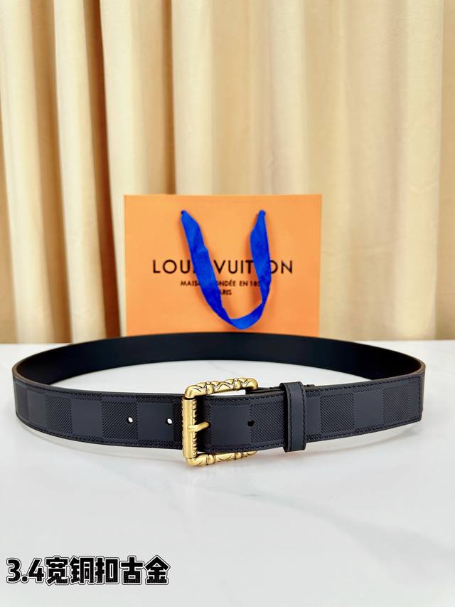 This Drift Rockabilly 35mm belt exudes a powerful aura and confident energy wit