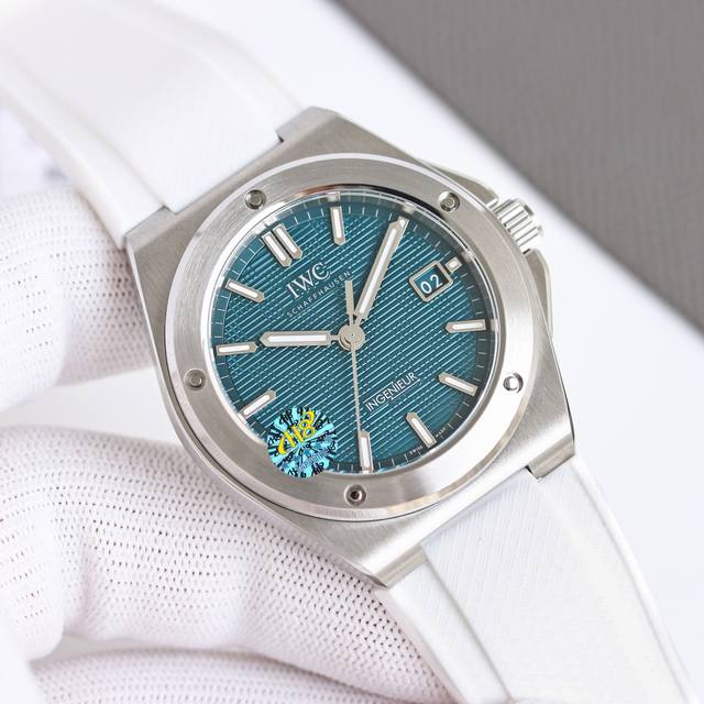 统一价： Iwc万国工程师自动腕表全面升级，致力打造市场最高版本工程师，突破多层技术瓶颈，力求完美。表壳参数对照原装数据，解决了厚度问题，采用原装进口9015自