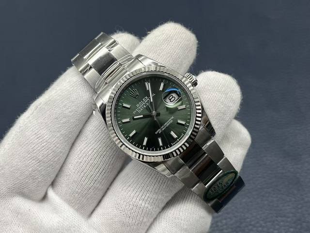 Vr Factory2025墙裂推荐 诚意之作 致敬经典 市场顶级复刻版本 劳力士Rolex日志型腕表系列36Mm，塑造经典腕表典范，细节方面： 1搭载3235