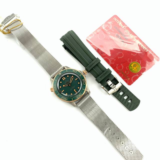 Sj出品 Omega 欧米茄 海马系列Cm 07-Seamaster Diver 300M 推出新款海马300米无历型号！海马300系列 圈口对标正品为铝圈，圈