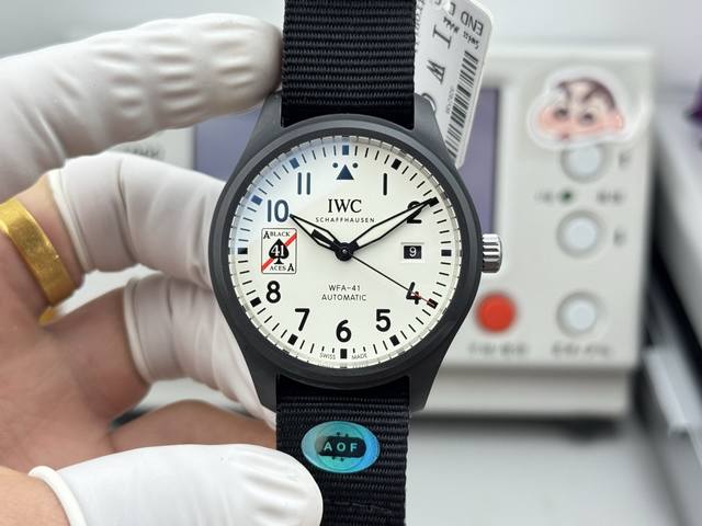 Aof Iwc最新陶瓷腕表 万国 飞行员系列腕表震撼来袭， 秒杀市场所有版本，细节与配合更细腻 匠心精神，精雕细琢V7板本 秒杀市场所有版本 外观与一致.五码合
