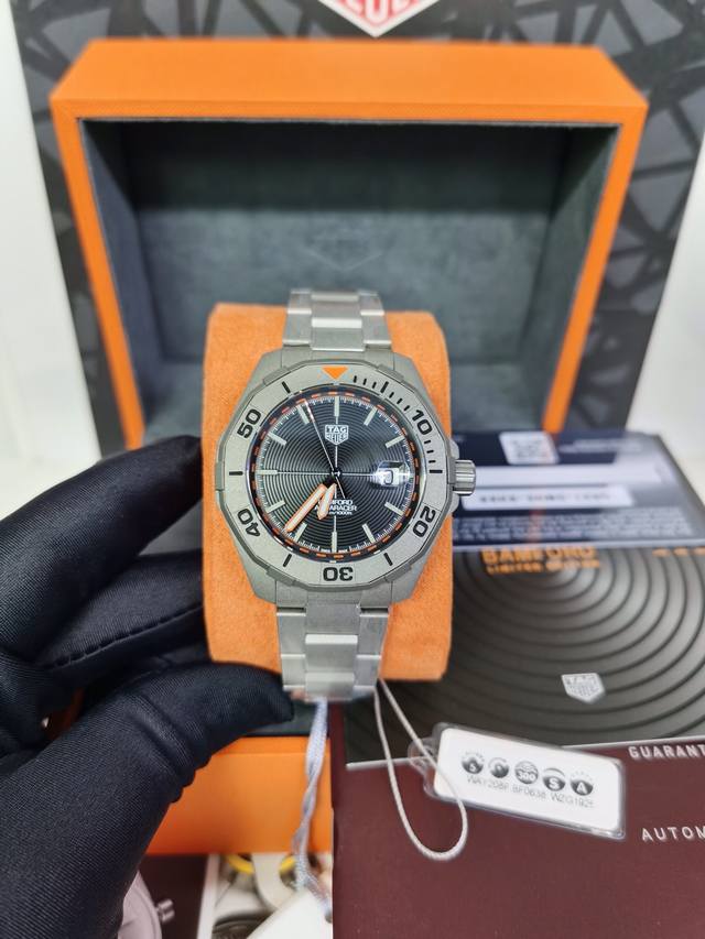 可以订做查验码 重磅 Tag Heuer携手英国知名腕表定制商Bamford Watch Department，推出一款全新竞潜系列特别版限量腕表 全球限量15