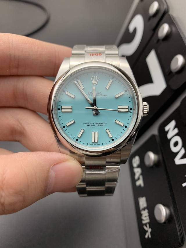 N+ 41Mm 36Mm 31Mm劳力士-蚝式恒动系列 全色 全尺寸齐全 斜边凌角边面钉，细节拉满 机芯:41Mm 36Mm一体机芯 无日历空挡 31Mm采用2