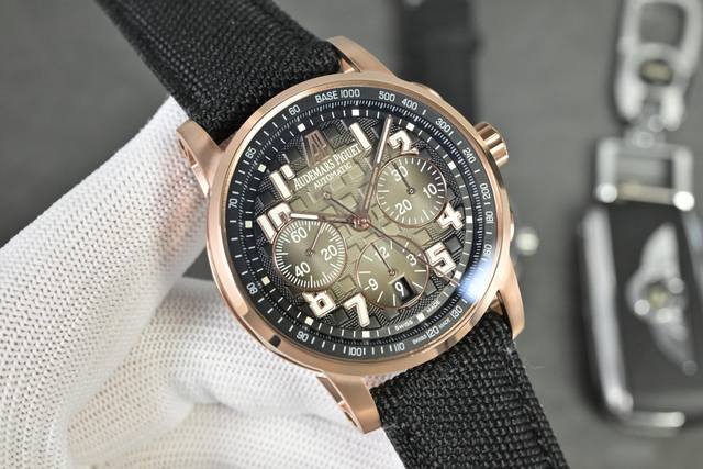 白 -金 Ap皇家橡树26048离岸型41爱计时机械腕表 1.壳套按照原装开模多道工序顶级处理 2.一体字面立体工整的盘面“饼干纹理”和原装一模一样 3:316