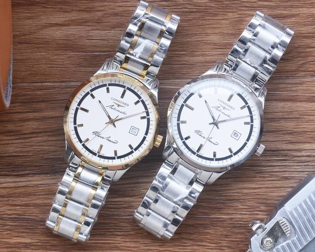 白 金 男人挚爱 三针腕表 最新 ：浪琴最佳设计独家首发 类型 ：精品男士腕表 表带 ：真牛皮 316表带 机芯 ：全自动机械机芯 镜面 ：矿物质强化玻璃 更高