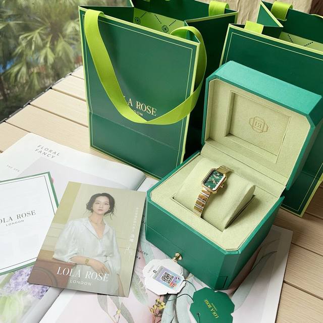 Lola Rose罗拉玫瑰方糖小绿表，新款新奢华小众高级感！ 最新四色齐！绿玛瑙，孔雀绿，岩玉粉，黑砂石！！ Lola Rose以全新面貌演绎品牌经典之作，设计