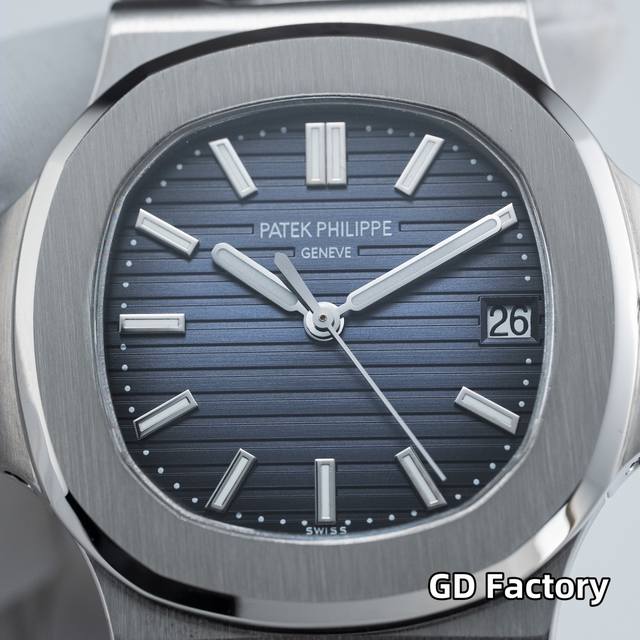 强烈推荐复刻系列ppf青春版 一体机 百达翡丽运动优雅系列5711 14腕表，904L精钢表壳表带，324一体自动机械机芯，直径40Mm，厚度8.5Mm，唯一媲