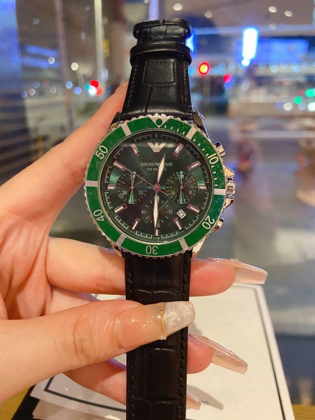 新款Armani阿玛尼Ar11360 11362 。多功能三眼计时男士腕表 搭载多功能跑秒石英机芯，强大的分针计时 秒表计时 24小时同步，真牛皮表带，矿物质玻