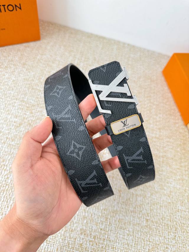 Product Name: Louis Vuitton Belt - Original Single Belt Model: Hook-on buckle,