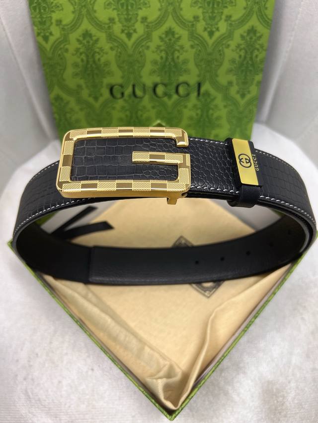 Gucci original single-layer cowhide lizard-patterned leather with a pebbled-gra