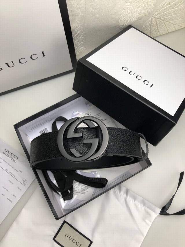 Comes with a full set of boutique gift box packaging. 3.8cm, double-sided top-g