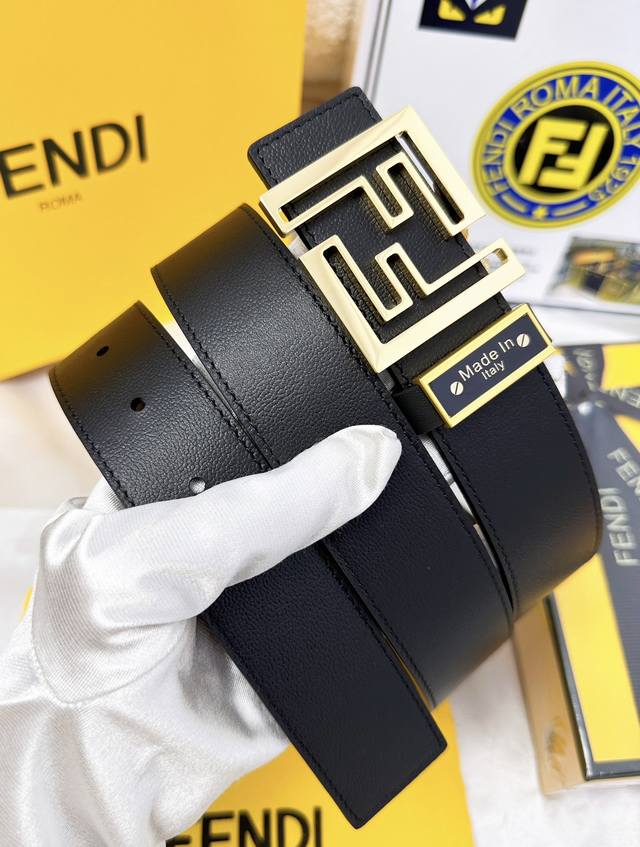 Belt: Fendi. Top-grade original replica. Belt: 100% top-grain cowhide, guarante