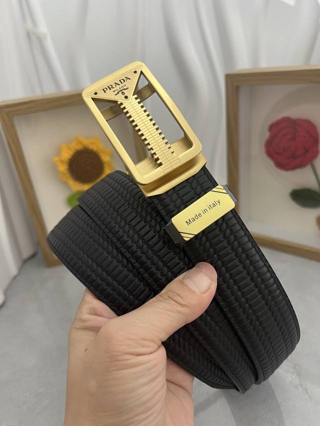 Product Name: Prada Original Automatic Buckle Belt Material: 100% Top Layer Cow