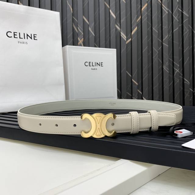 Triomphe Medium Taurillon Leather Belt DDD Taurillon DDD Mid-waist DDD Gold Fini
