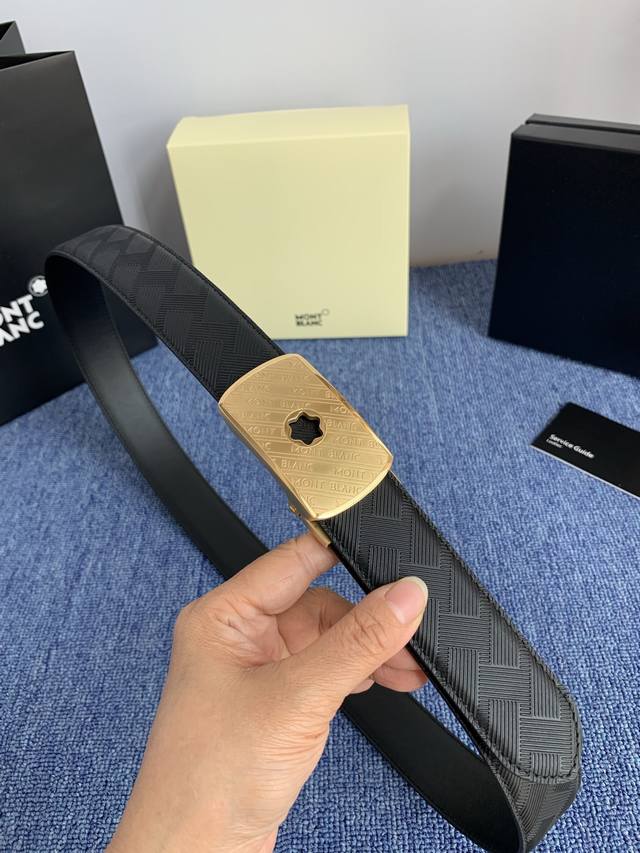 Brand: Montblanc Description: Double-sided original leather. This buckled belt