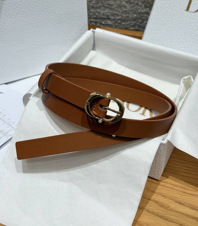Chic 20mm Belt DDD Inspired by the eponymous handbag, this belt is crafted from