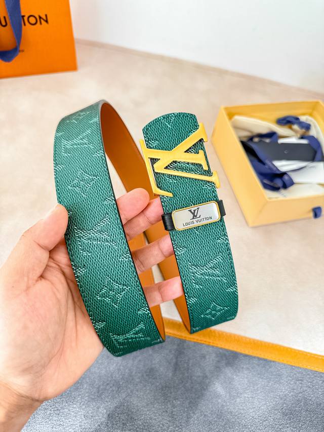 Product Name: Louis Vuitton Belt - Original Single Belt Model: Hook, Classic Pur