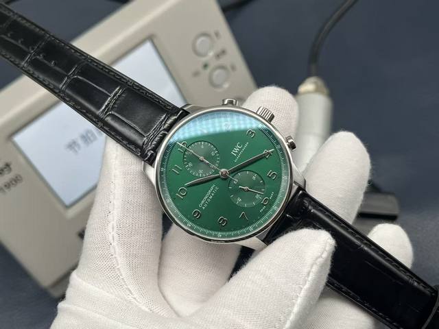 Zf Factory2026墙裂推荐 超级葡计正品终结者，最强升级 Zf新品超级万国Iwc葡计V2终极版正式上线，搭载定制C.69355机芯，完美诠释腕表功能！