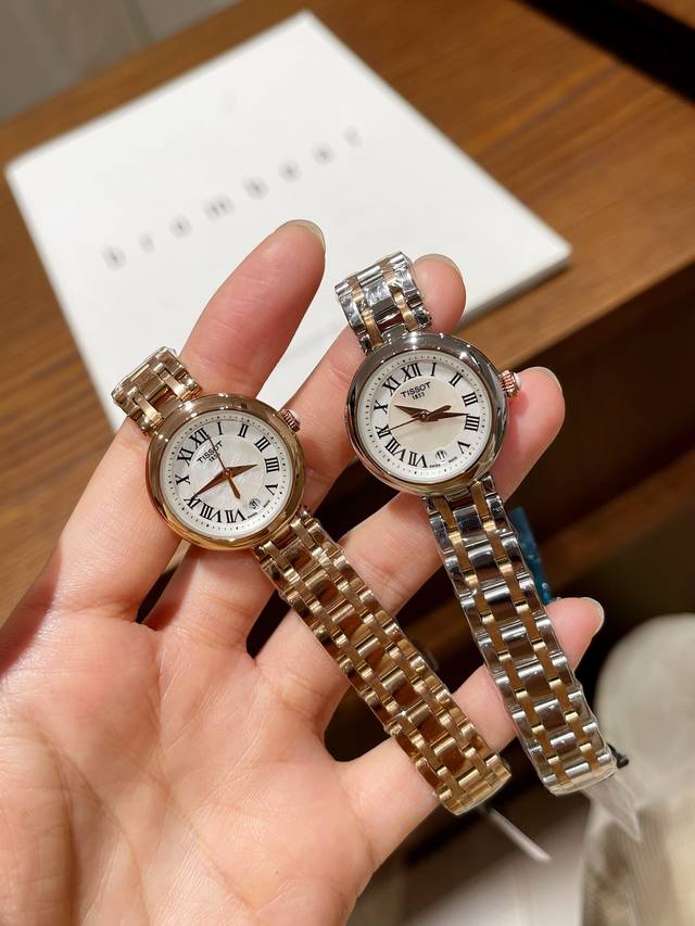 Tissot 天梭小美人 DDD 细节拉满 甜美营业中 DDD 今天也是Sweet Girl~ DDD 与天梭小美人系列一起 DDD 闪耀你的精致光芒 DDD