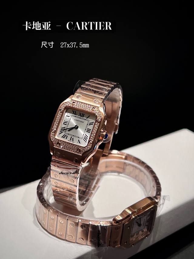金4 钻50 2026首次公开推出新款 正品开模 台湾厂V12版卡地亚，女款小山度士 镀银磨砂表盘 罗马数字时标 剑形指蓝针 超薄系列 机芯类型:进口石英机芯。