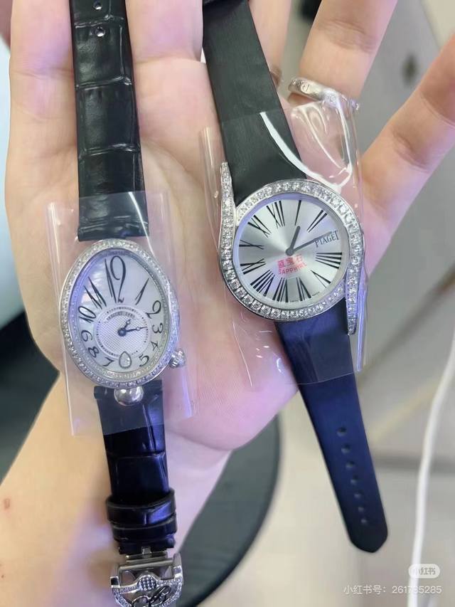 伯爵69Limelight Gala腕表尺寸32Mm运用一流的壳套打磨工艺，诠释伯爵优雅气质。.采用定制版瑞士石英机芯，续航给力，走时稳健。镶饰60颗明亮式切割